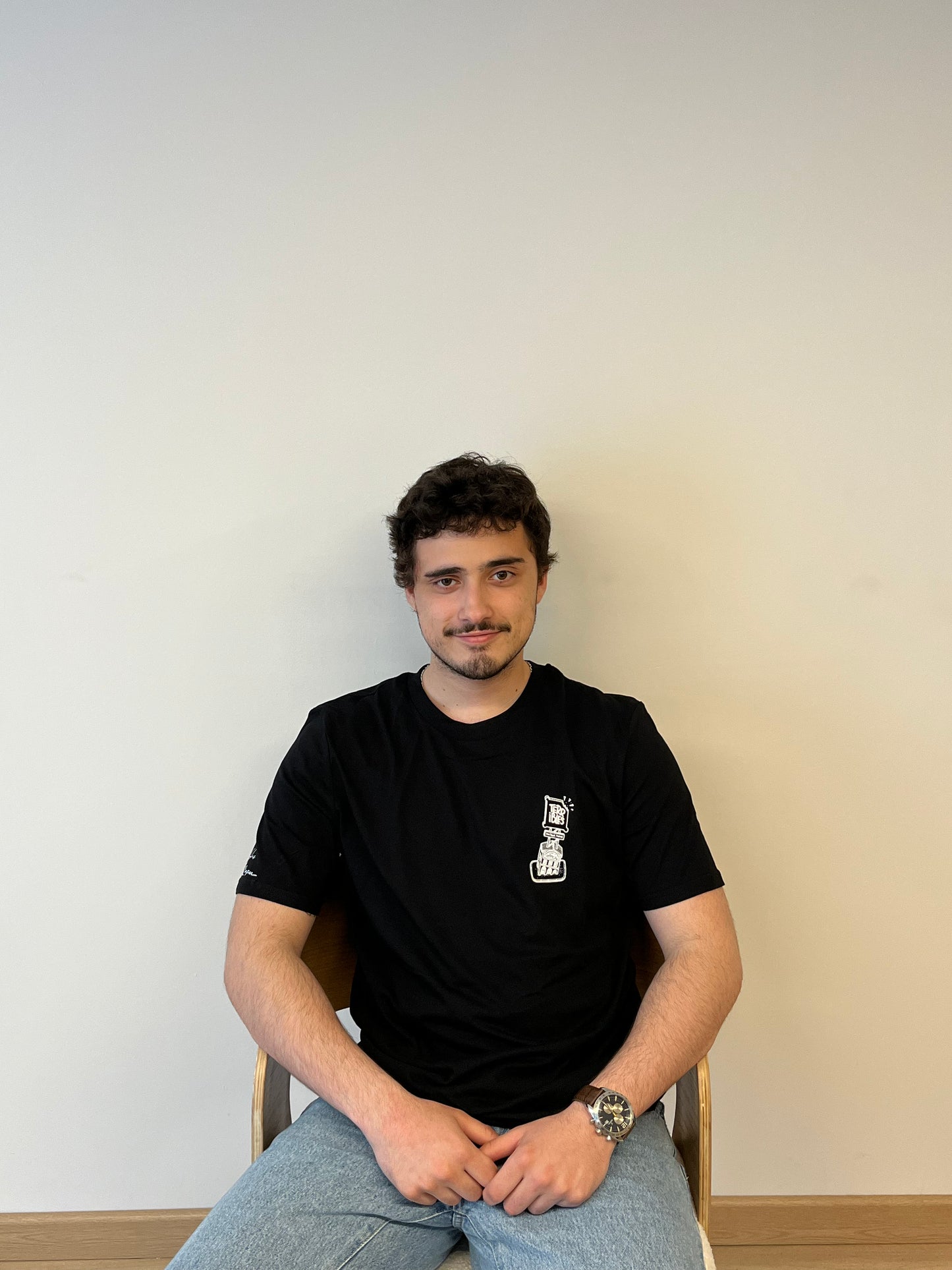 T-Shirt Noir by Docteur Paper