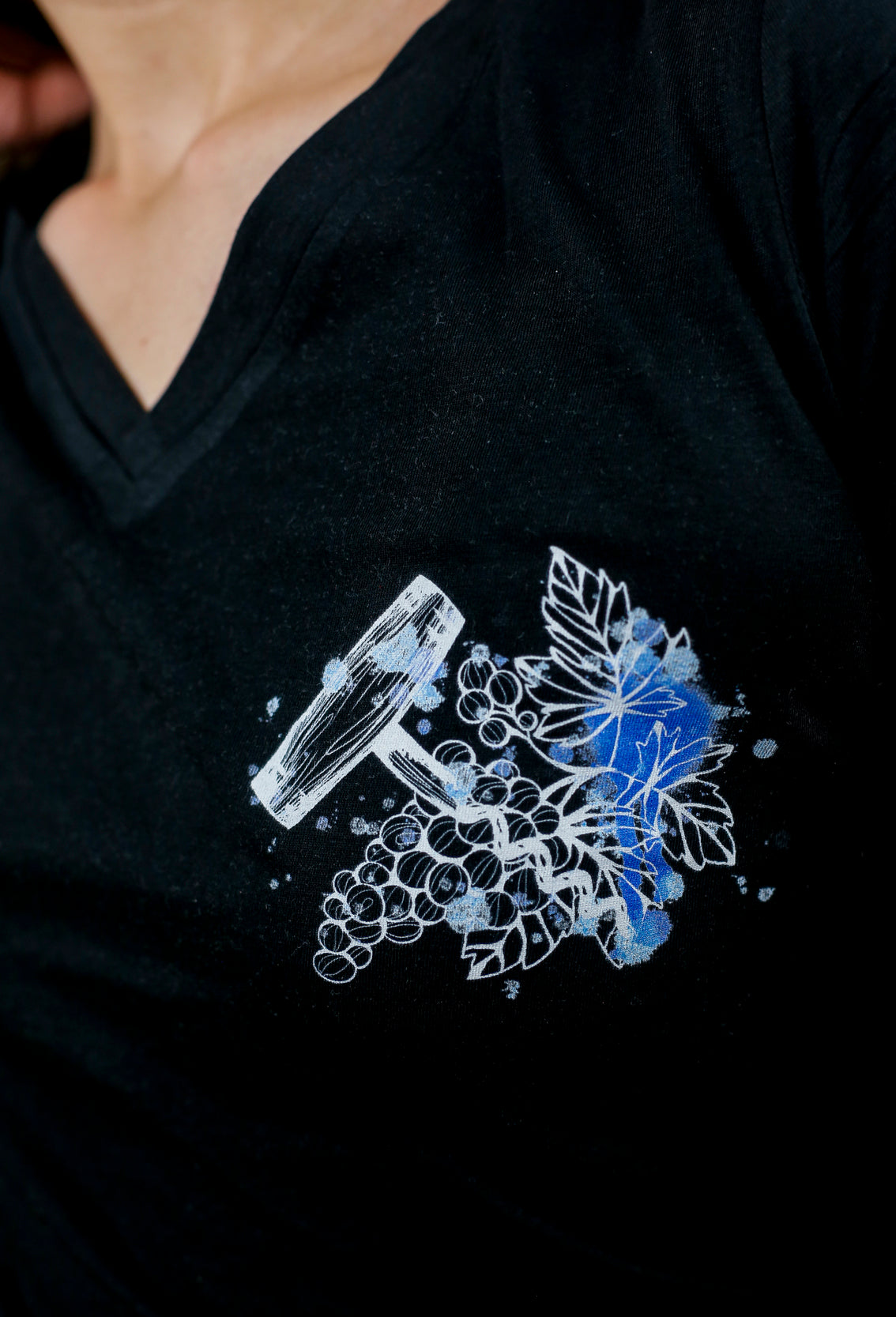 Visuel noir, bleu et bleu clair de la marque Terribles Nantais